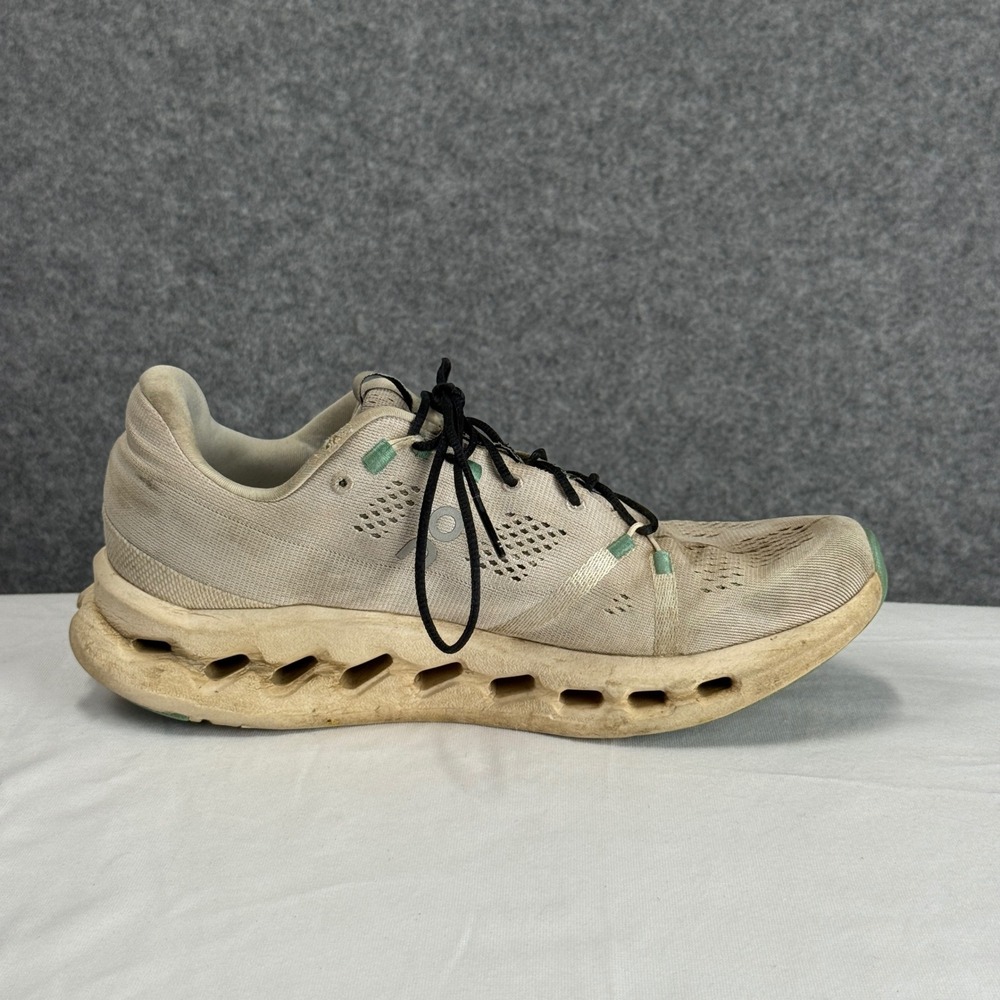 On Cloudsurfer Running Shoe Womens 9‎ Single Right Shoe White Cream Mint Green